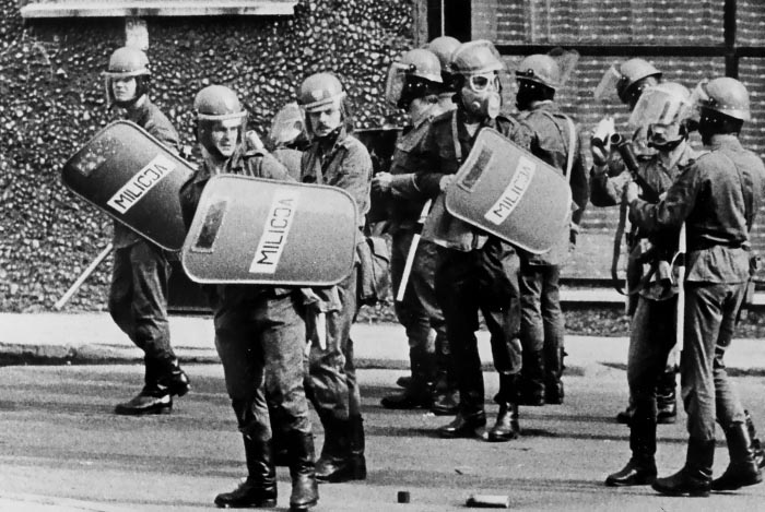 Polish-communist-troops